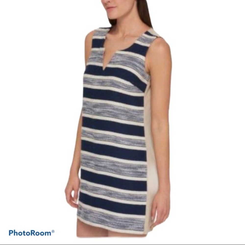 Tommy Hilfiger Saharan Safari Mini Sheath Dress in a Size 10